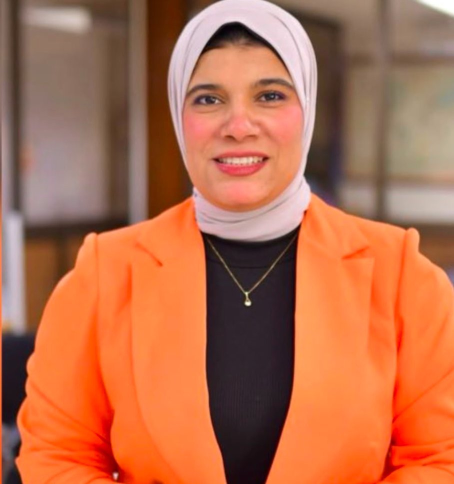 «لسه بدري على الخريف»..منار غانم تكشف لـ«خمسة سياسة» عن موعد الانفراجة الحقيقية من موجة الحر