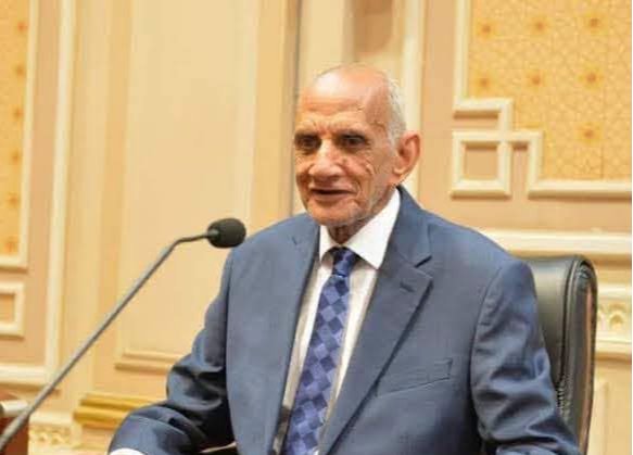 تحرك برلماني عاجل لإنهاء وحسم الأحوزة العمرانية بقرى وعزب قنا