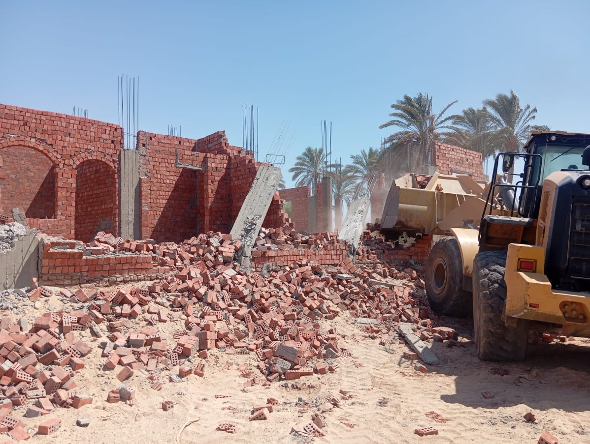 12725 مترًا من أملاك الدولة والزراعة بقنا ونجع حمادي وفرشوط