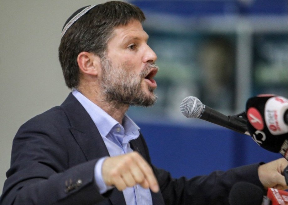 سموتريتش يدعو إلى حرب في الضفة وتفكيك السلطة الفلسطينية