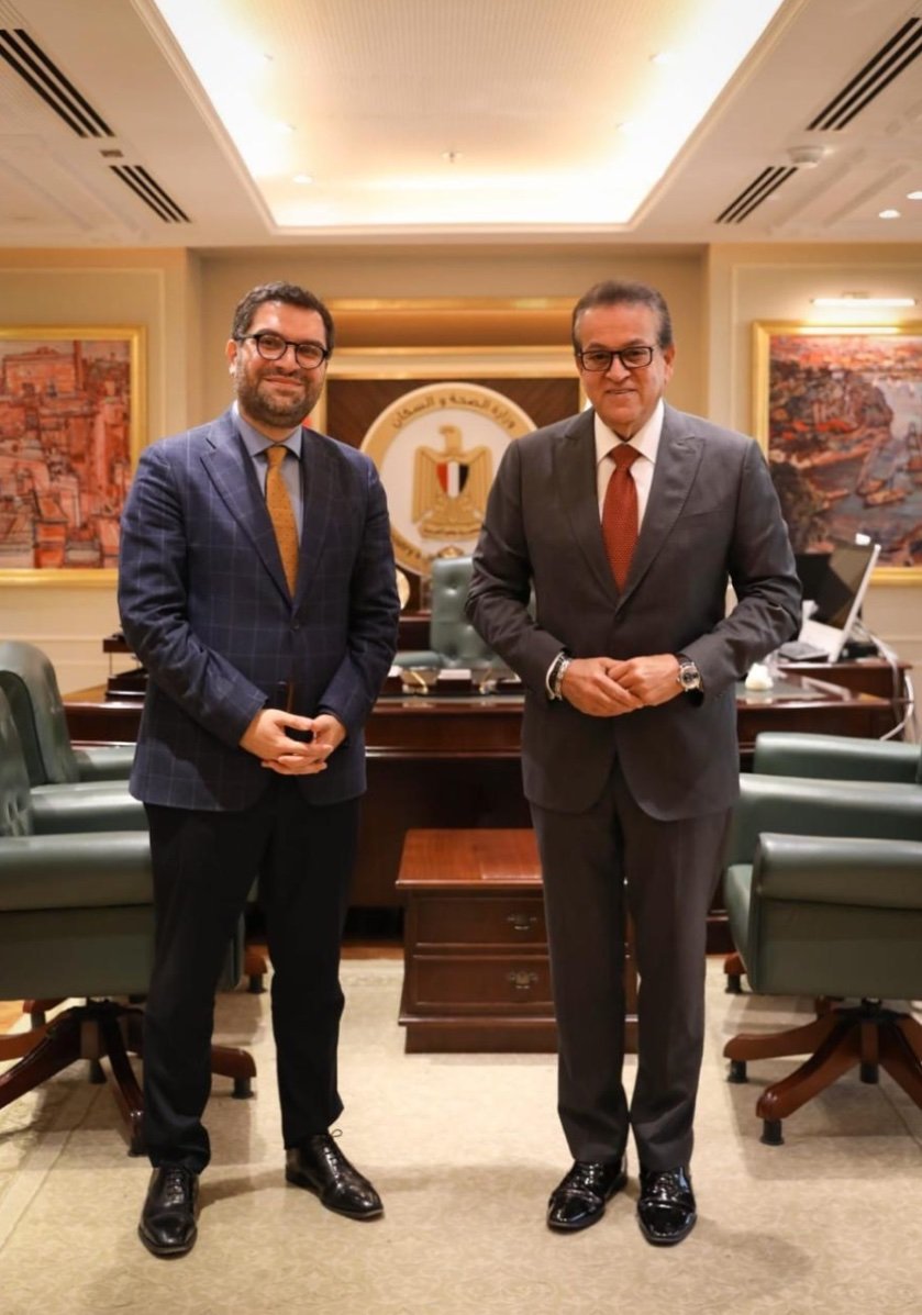 وزير الصحة يبحث مع مرشح الصحة العالمية ملفات سرطان الأطفال والجوائح