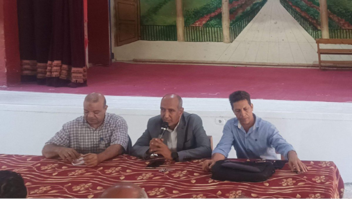 خلال اجتماع موسع.. تعليمية نجع حمادي تضع آليات العمل الإعلامي بالمدارس للعام الدراسي الجديد