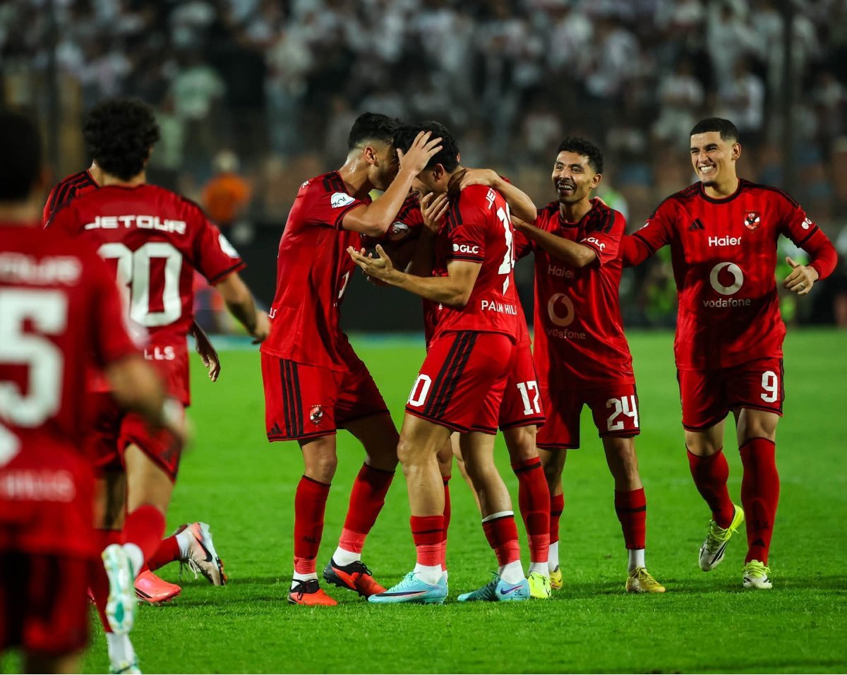 الأهلي يقرر توقيع عقوبات مالية مضاعفة على اللاعبين بعد التعادل أمام القناة