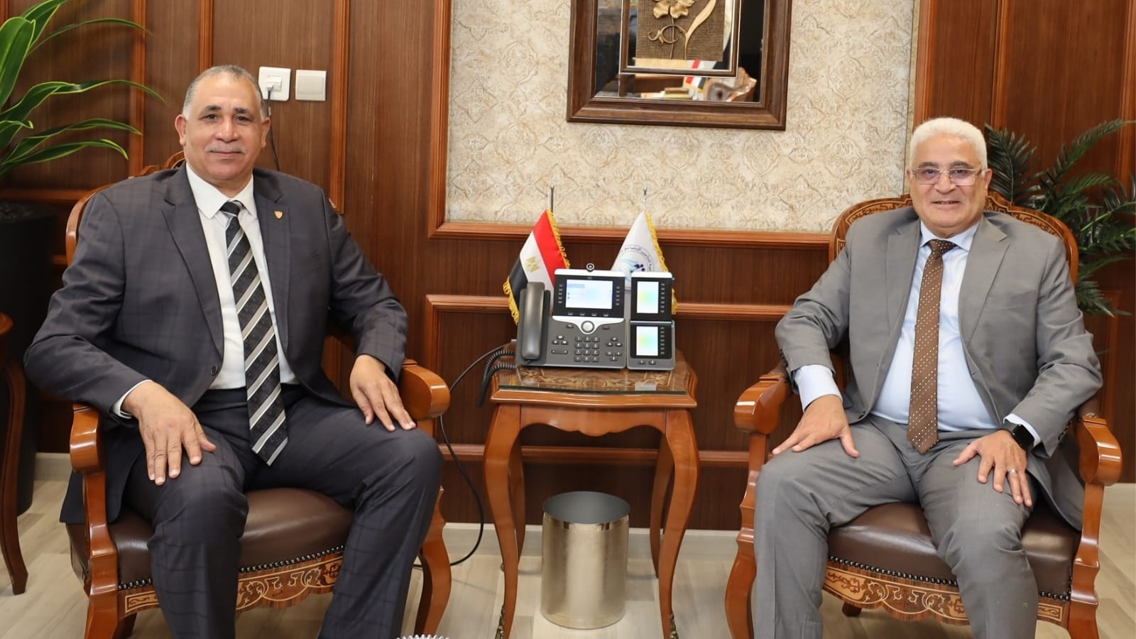 التأمينات الاجتماعية والمحامين يناقشان آليات تيسير الخدمات التأمينية لأعضاء النقابة