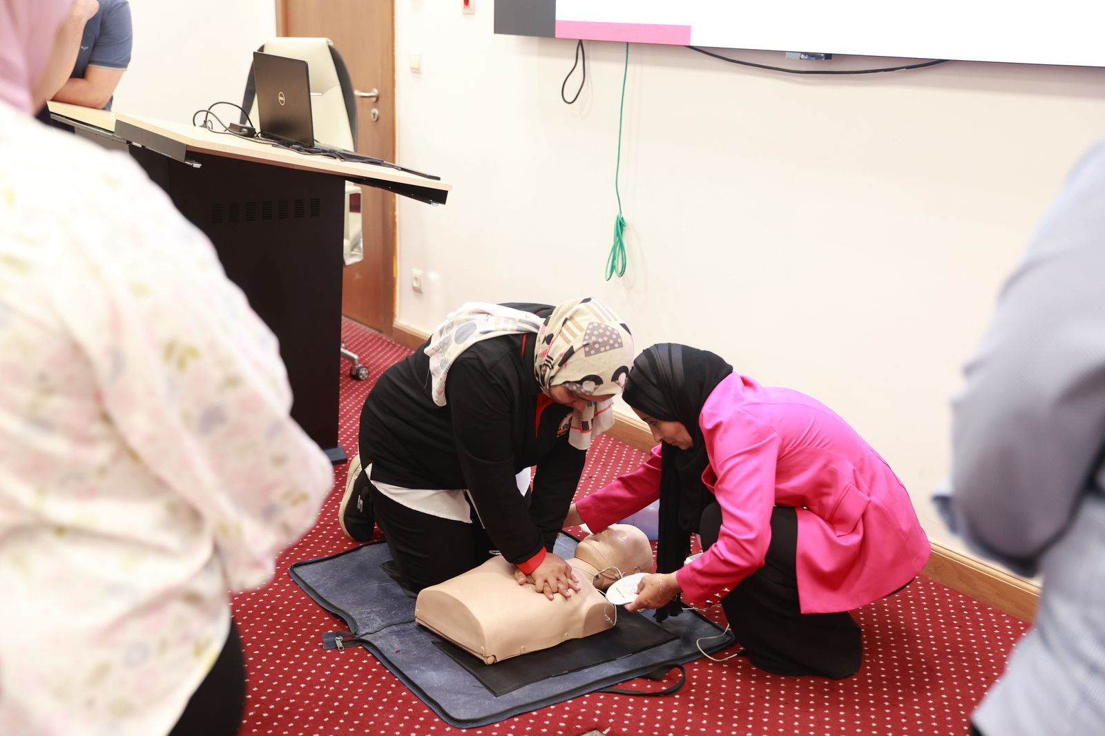 "الصحة" تعلن انطلاق المرحلة الثانية من التدريب على إزالة الرجفان القلبي (AED)