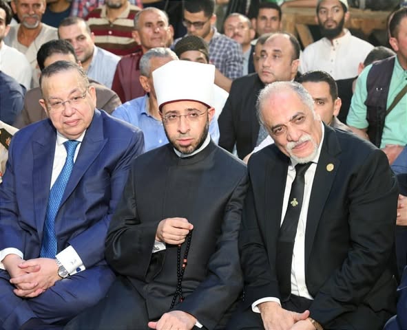 وزير الأوقاف يشهد احتفال الطرق الصوفية بالمولد النبوي الشريف بمسجد سيدنا الحسين