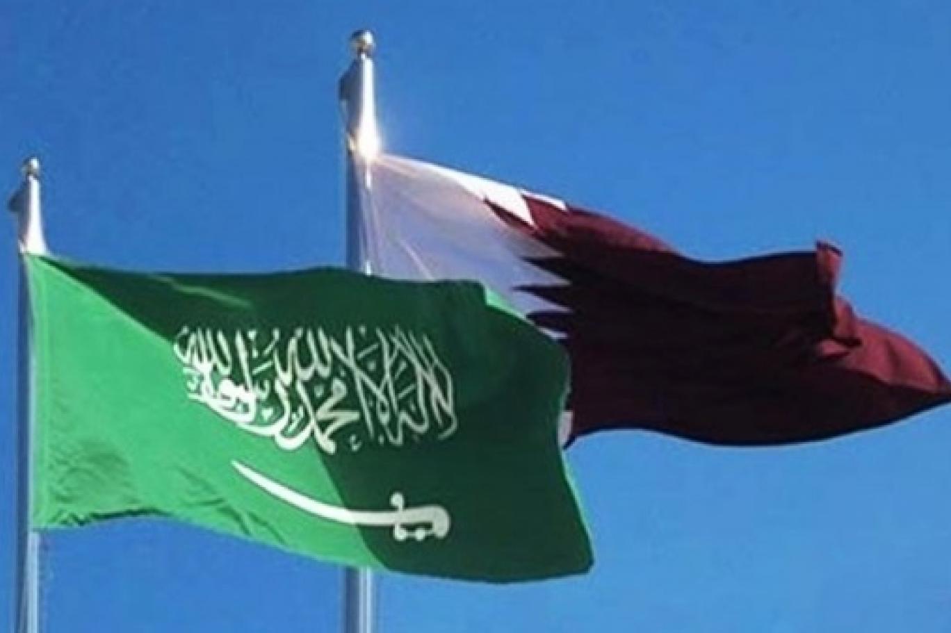"دبلوماسية الملاعب".. كيف أعادت كرة القدم رسم الخارطة السياسية بين الرياض والدوحة؟