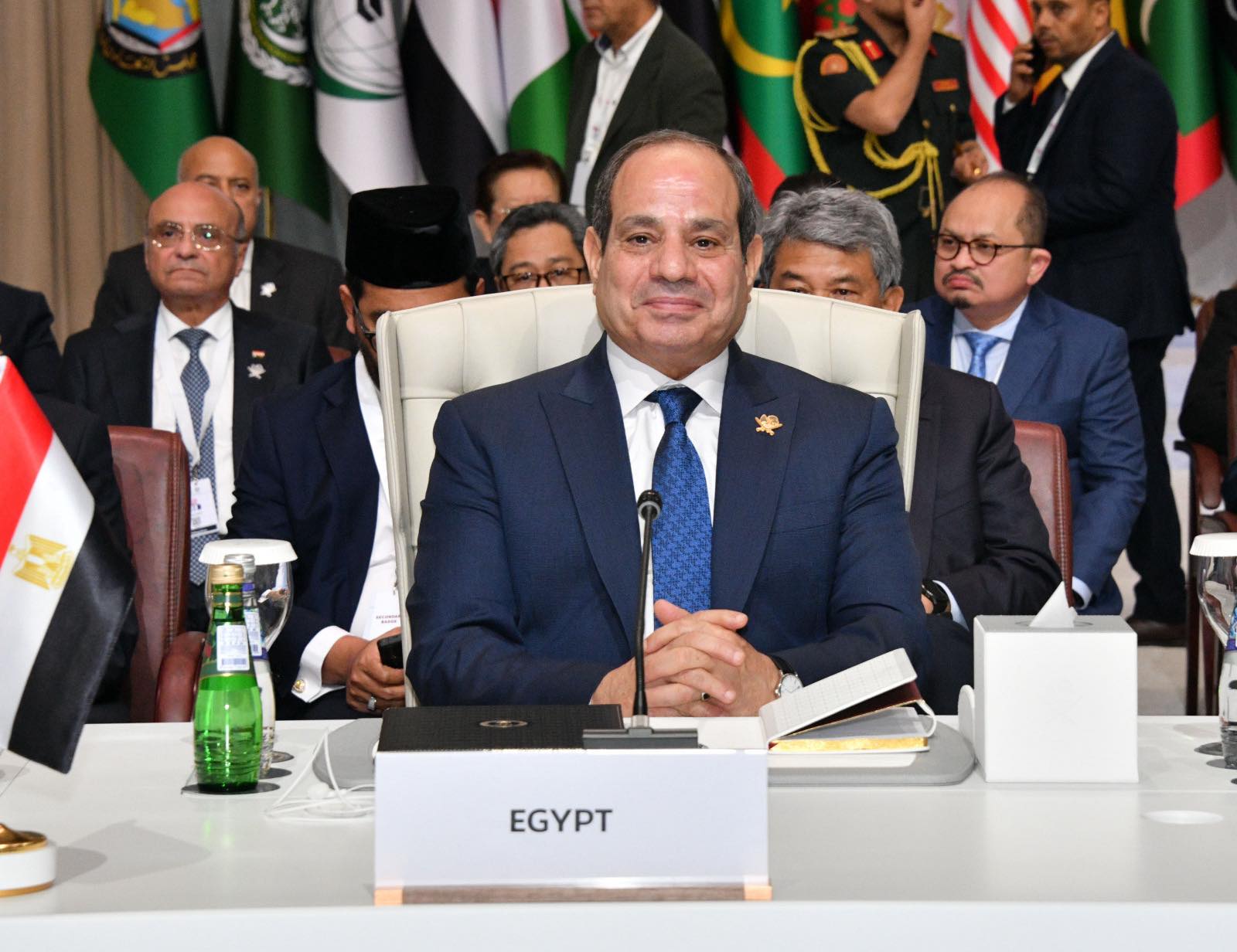 السيسي في قمة الدوحة: العدوان على قطر انتهاك جسيم وآن الأوان لوحدة الصف العربي والإسلامي