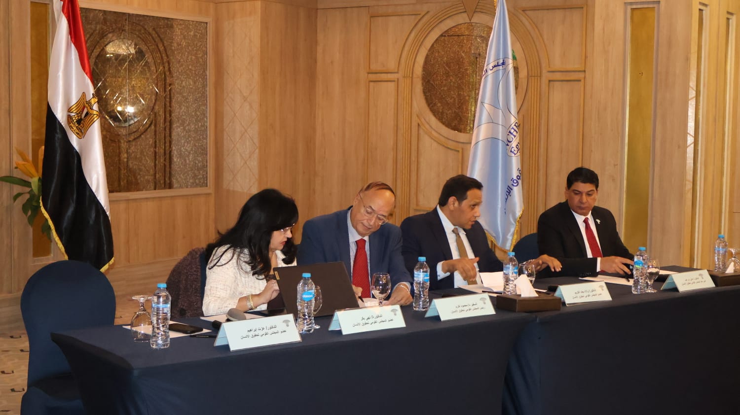 المجلس القومي لحقوق الإنسان يسلط الضوء على الإنجازات الاجتماعية والاقتصادية والبيئية