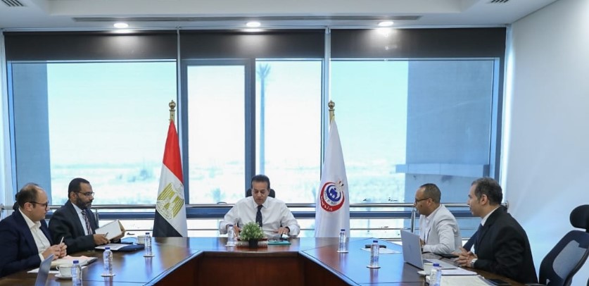 نائب رئيس الوزراء يبحث التوسع في الخدمات الطبية لمبادرة رئيس الجمهورية لدعم صحة المرأة