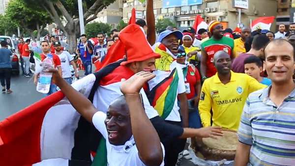ملاعب في قبضة "السياسة.. عندما استخدمت زيمبابوي الرياضة كأداة للسيطرة والعزلة