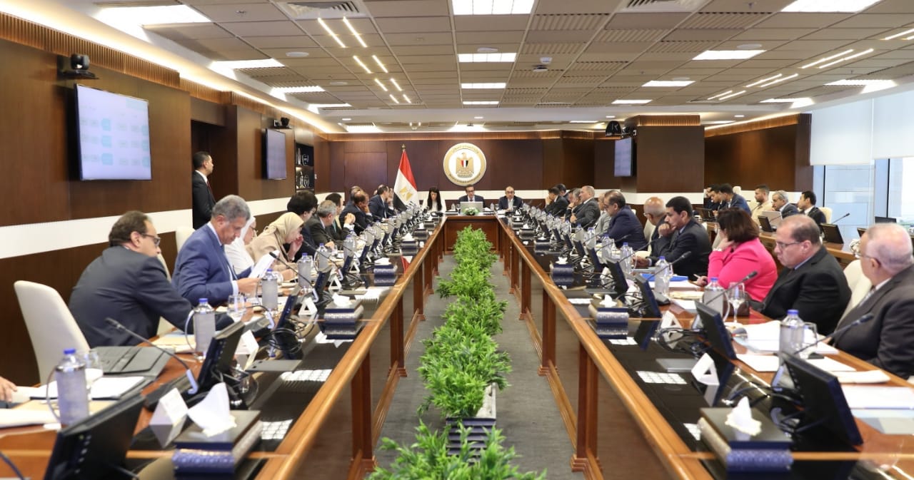 نائب رئيس الوزراء يشهد اجتماع مجلس الإدارة الـ 22 لـ"الشراء الموحد" بحضور 4 وزراء ورئيس الهيئة
