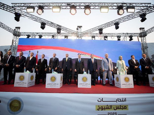 بالصور .. "زيدان" يدعم مرشحي الشعب الجمهوري بحضور الالاف في الشرابية