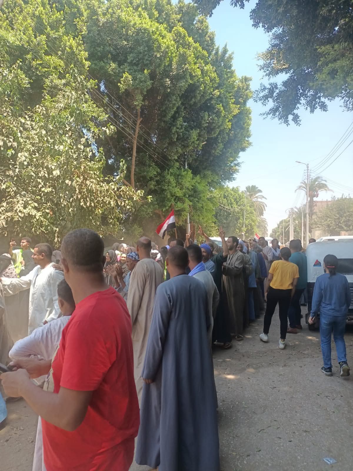 غرفة عمليات حزب المؤتمر بالمنيا تتابع العملية الانتخابية في مركز ديرمواس
