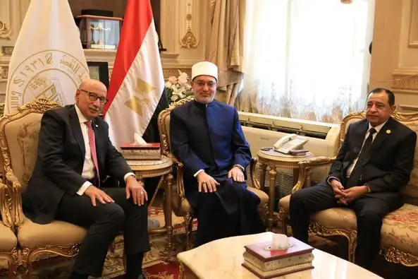 مفتي الجمهورية يهنئ رئيس محكمة النقض بتوليه المنصب رسميًّا