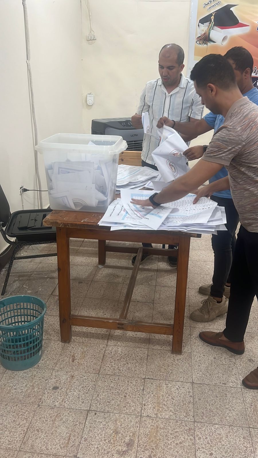 انتهت الجولة الأولى .. إغلاق الصناديق وبدء عمليات الفرز
