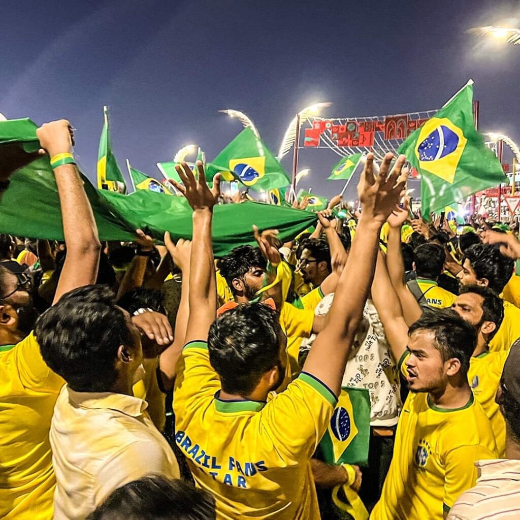 كرة القدم في البرازيل.. نبض الحياة وهوية الوطن