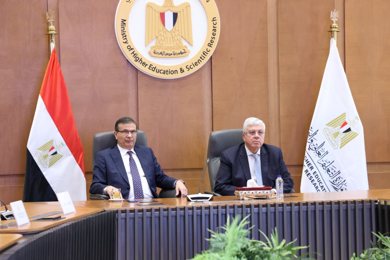 جامعة للمستقبل الغذائي.. التعليم العالي والزراعة يضعان حجر الأساس لأول جامعة متخصصة في علوم الغذاء بمصر