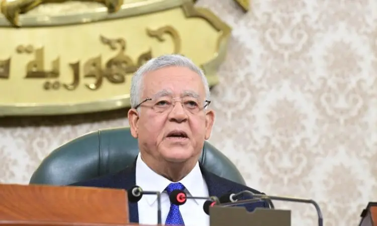 رئيس “النواب”: تلقينا إخطارا من الحكومة بسحب مشروع قانون “المراكز الطبية”