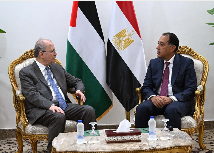 مصر تؤكد تمسكها بحل الدولتين ورفض خلق واقع جديد على الأرض الفلسطينية