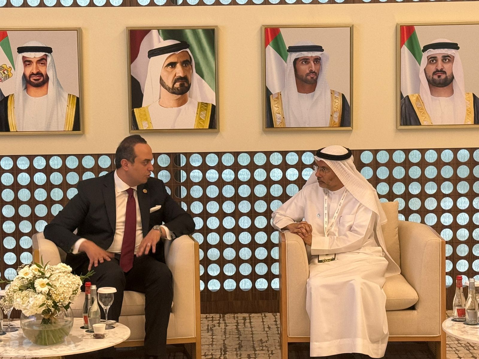 رئيس هيئة الرعاية الصحية يوسع التعاون المصري الإماراتي ويعزز الابتكار الرقمي في الصحة