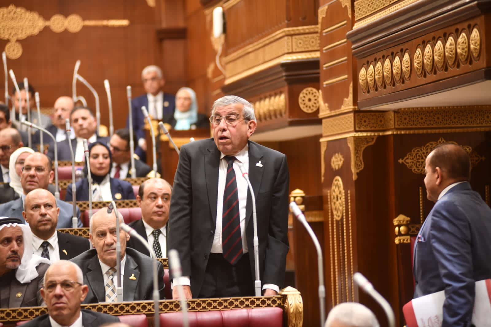 نائب بالشيوخ يعلن تضامنه مع صحفيي البوابة نيوز