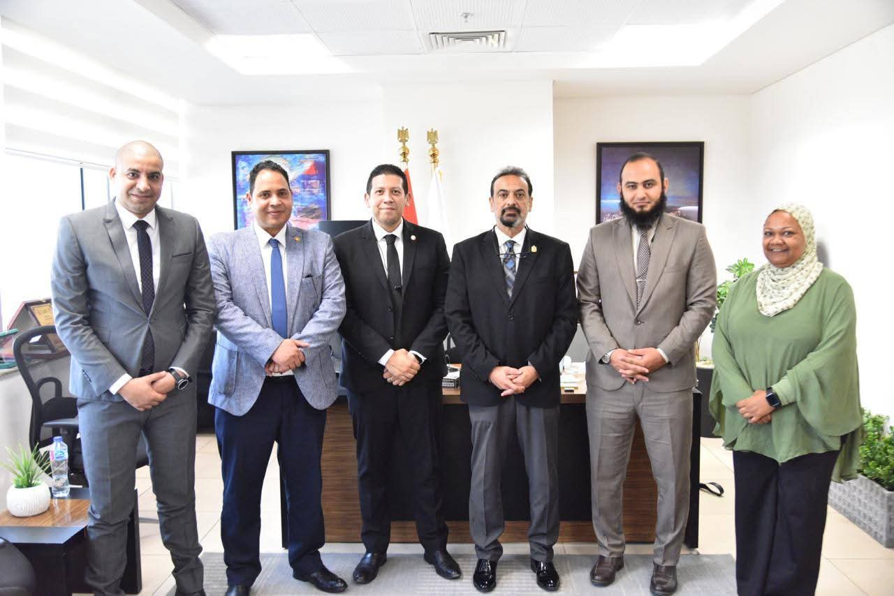 الشباب والرياضة تواصل التنسيق مع "الصحة" لتعزيز المشاركة الشبابية في ملفات التوعية والرعاية والتثقيف الصحي لنموذج محاكاة مجلس الشيوخ.