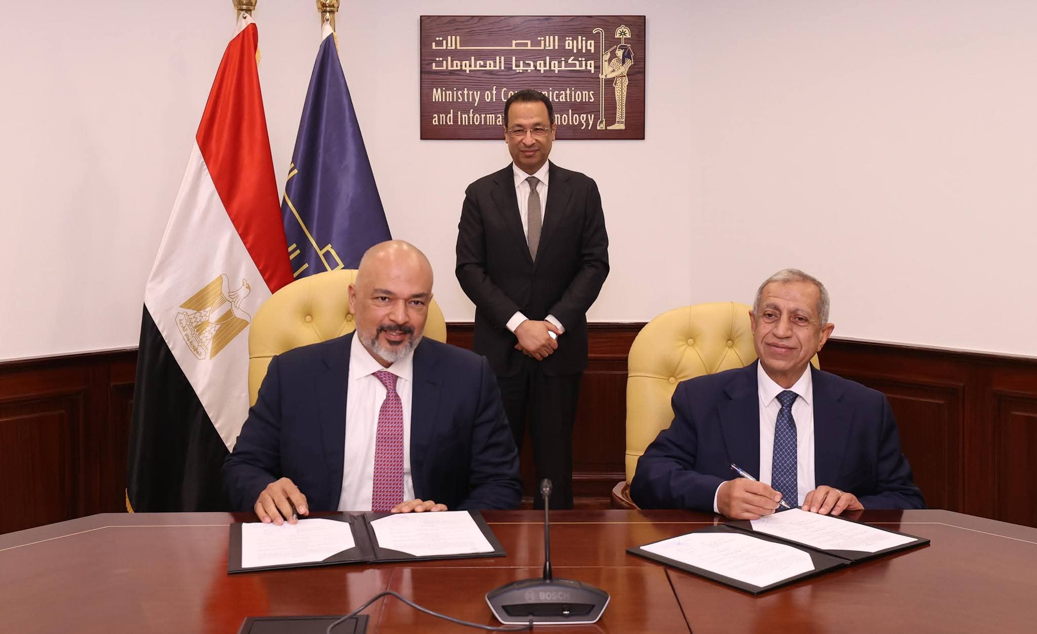 شراكة استراتيجية بين الأكاديمية العربية للعلوم والتكنولوجيا و إي آند مصر لإنشاء مختبرات للاتصالات