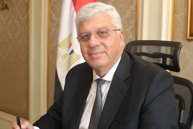 غلق موقع التنسيق الإلكتروني للمرحلة الأولى لتنسيق الجامعات الحكومية والمعاهد الساعة السابعة مساءً