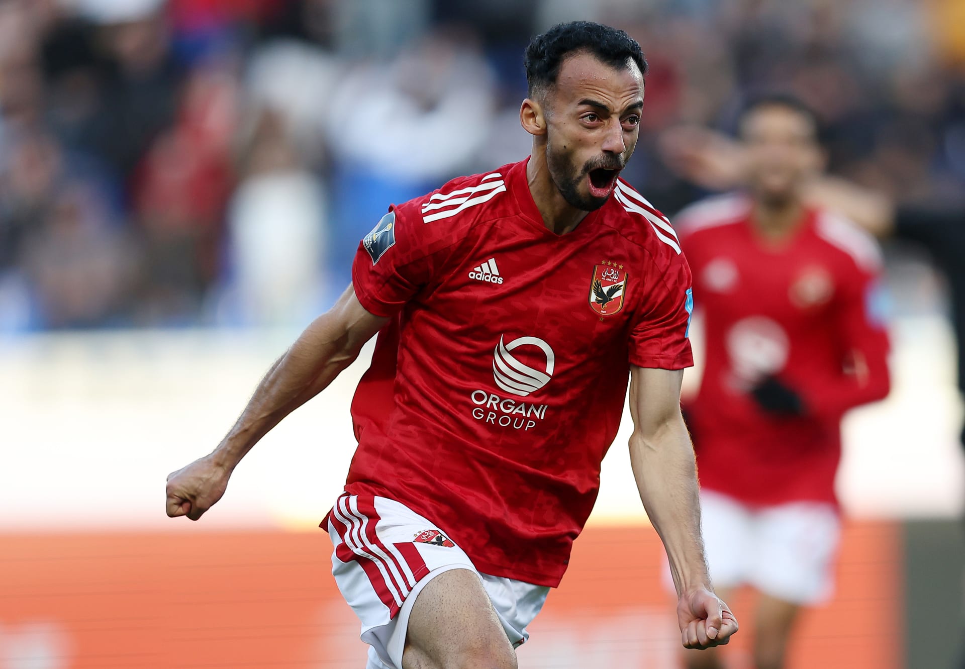 بيراميدز يزاحم الزمالك بقوة على صفقة أحمد عبدالقادر (خاص)