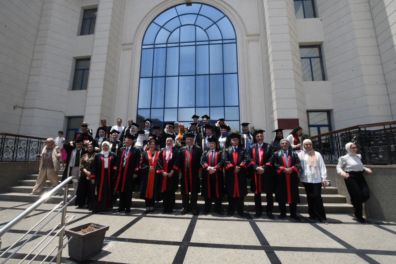 "الصحة: تعلن تخريج الدفعة الثانية عشرة من الدبلومة المهنية في طب الإنجاب والجراحة DIRMAS