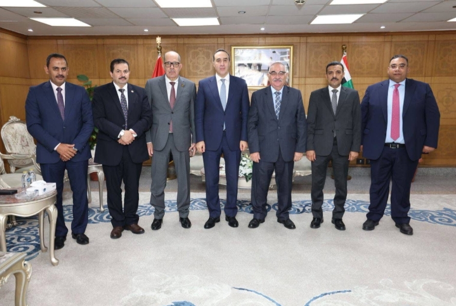 أمين عام مجلس النواب يهنئ رئيس هيئة قضايا الدولة بمنصبه الجديد