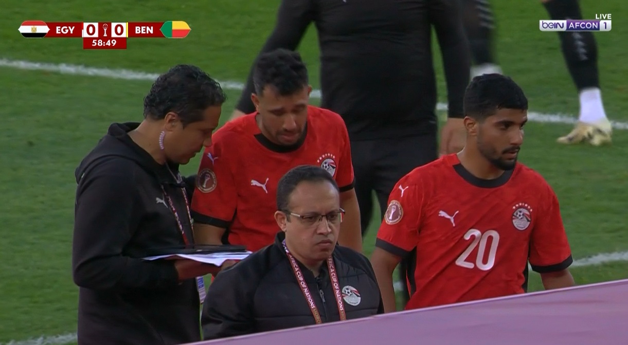 حمادة الشربيني لـ"خمسة سياسة": تريزيجيه سيغيب عن مواجهة ربع النهائي.. والمنتخب يقاتل من أجل محمد حمدي