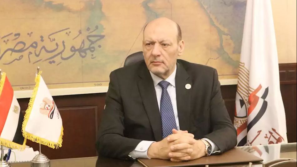 حزب المصريين يهنئ المستشار هشام بدوي بانتخابه رئيسًا لمجلس النواب