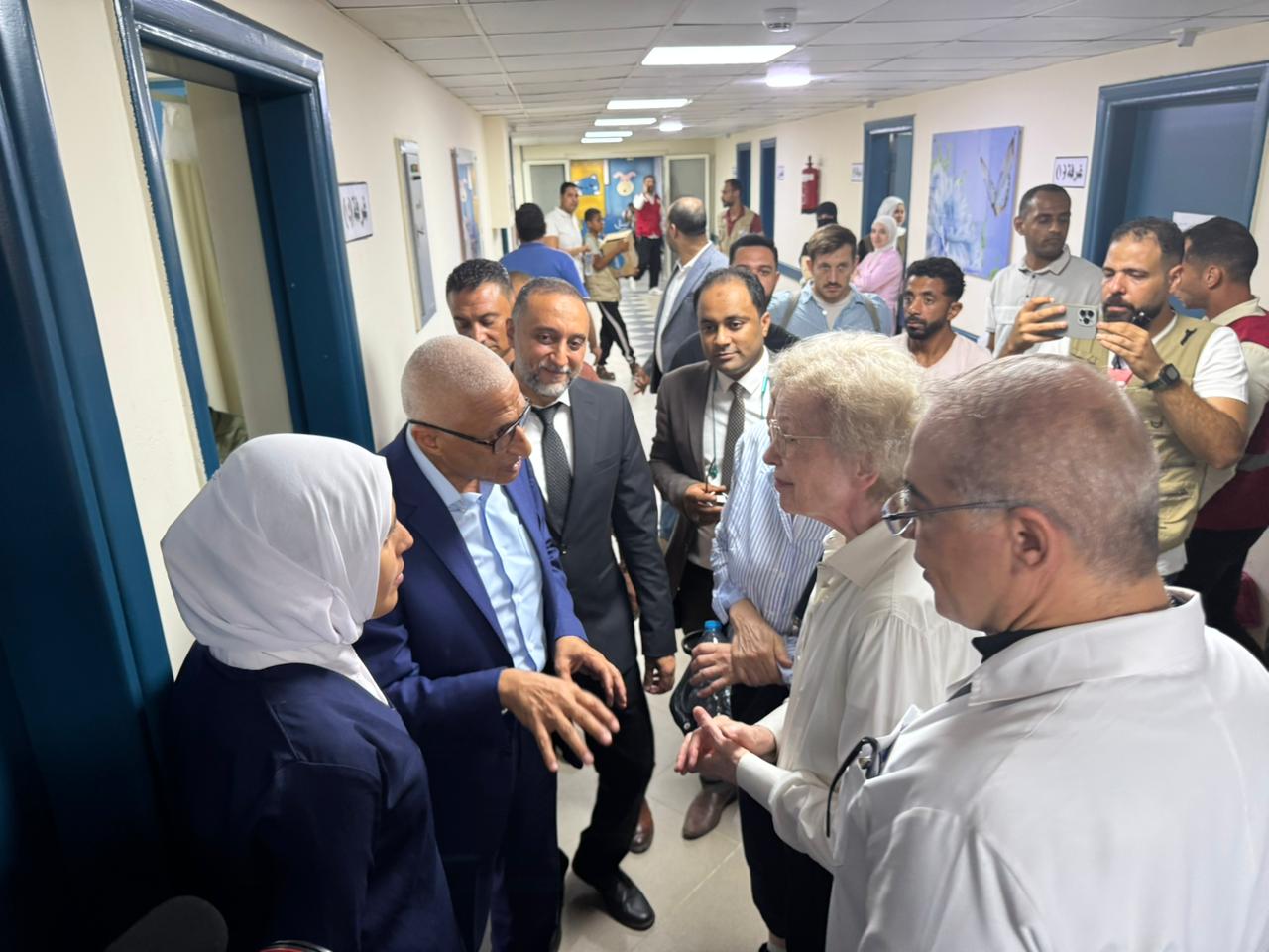 وزارة الصحة تنظم زيارة لوفد للأمم المتحدة لتفقد الخدمات الطبية المقدمة للمرضى الفلسطينيين بمستشفى العريش العام ‎