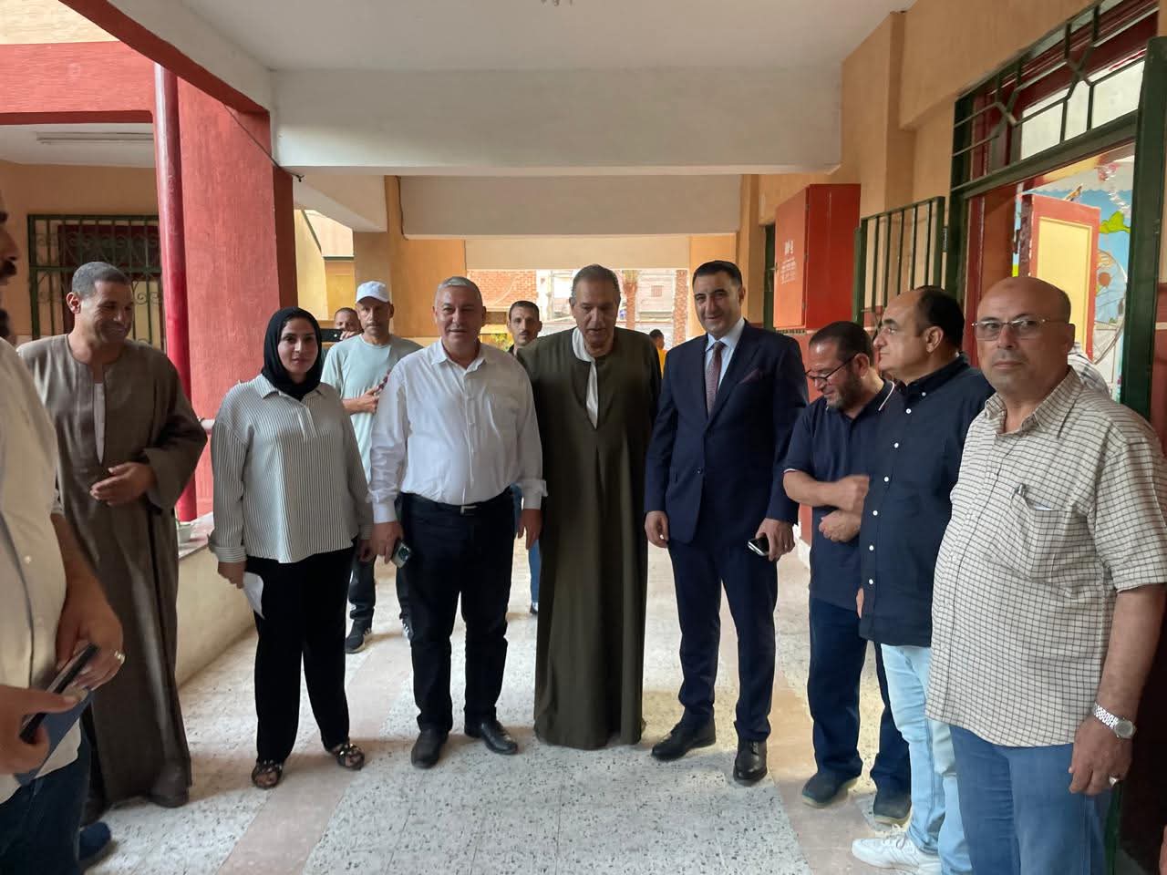 غنيم يكثف جولاته الميدانية بلجان مركز سيدي سالم قبل ختام اليوم الثاني من انتخابات الشيوخ