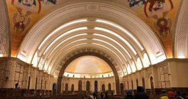 كاتدرائية ميلاد المسيح بالعاصمة الجديدة تتألق استعدادًا لقداس عيد الميلاد المجيد