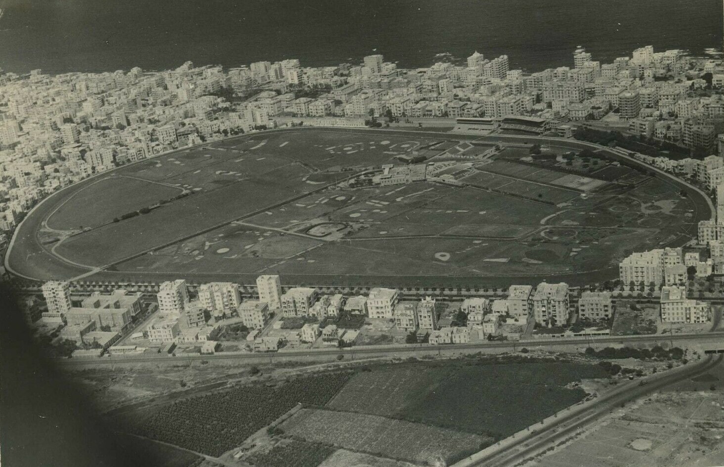 الإسكندرية عروس البحر المتوسط.. من عاصمة الفكر الهيليني إلى معقل المقاومة الوطنية