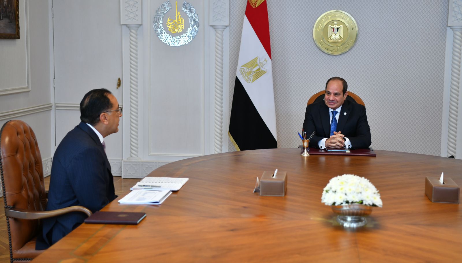 السيسي يتابع الموقف التنفيذي لمراحل مبادرة «حياة كريمة» وتطورات المرحلة الثانية