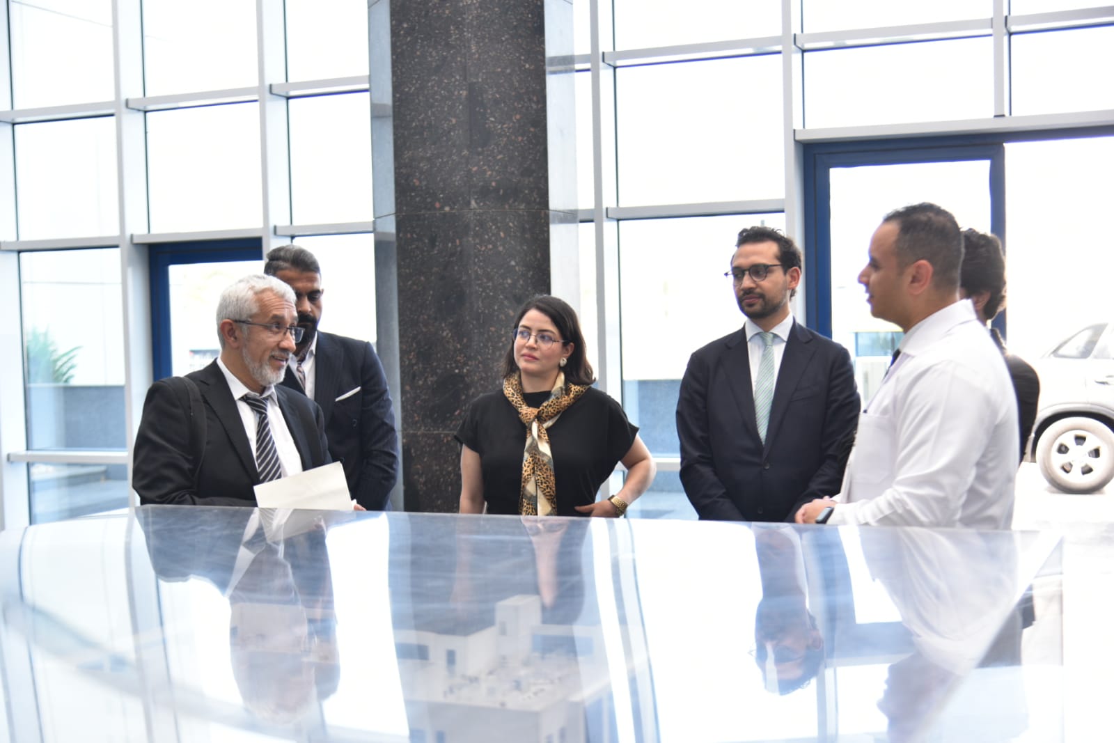 الصحة تنظم زيارة لمستشار الرئيس الكولومبي لتفقد منشآت طبية بالقاهرة والعاصمة الإدارية