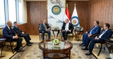 وزير البترول يلتقي قيادات بريتش بتروليوم لمناقشة خطط الاستثمار وحفر آبار الغاز في مصر