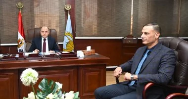 محافظ الغربية يستقبل نائبه الجديد ويؤكد العمل الميداني بروح الفريق