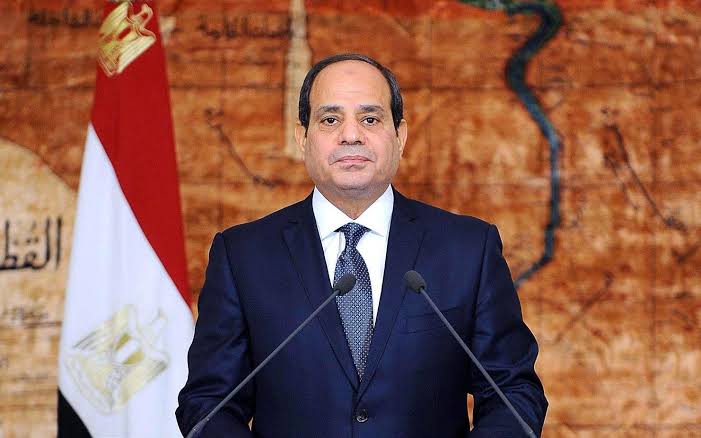 الرئيس السيسي يهنئ مسلمي مصر بالخارج بمناسبة قرب حلول ذكرى المولد النبوى