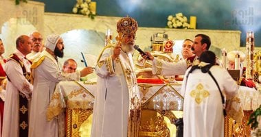 البابا تواضروس يترأس قداس عيد الميلاد بكاتدرائية ميلاد المسيح بالعاصمة الجديدة القداس ورسائل التماسك الوطني