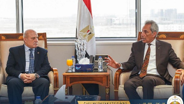 تعزيز الشراكة بين وزارة المجالس النيابية والإدارية لمكافحة الفساد