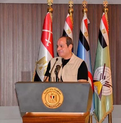 قوي عاملة النواب :  جولة الرئيس داخل الأكاديمية العسكرية تؤكد حرصه علي التواصل مع الشباب