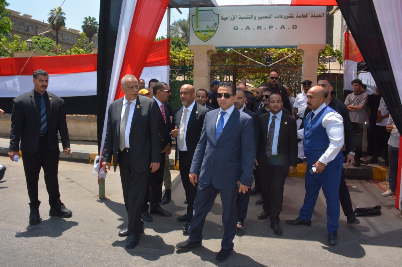 الرهان على وعي المواطن.. الجبهة الوطنية تدعم مرشحيها في الجيزة بخبرة وكفاءة
