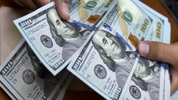 استقرار الدولار عند منتصف الـ47 جنيهًا في مستهل تعاملات الأربعاء