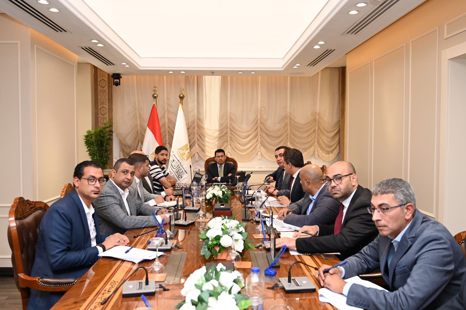 وزير الشباب والرياضة يبحث استعدادات استضافة مصر لماراثون زايد الخيري فى نسخته الجديدة