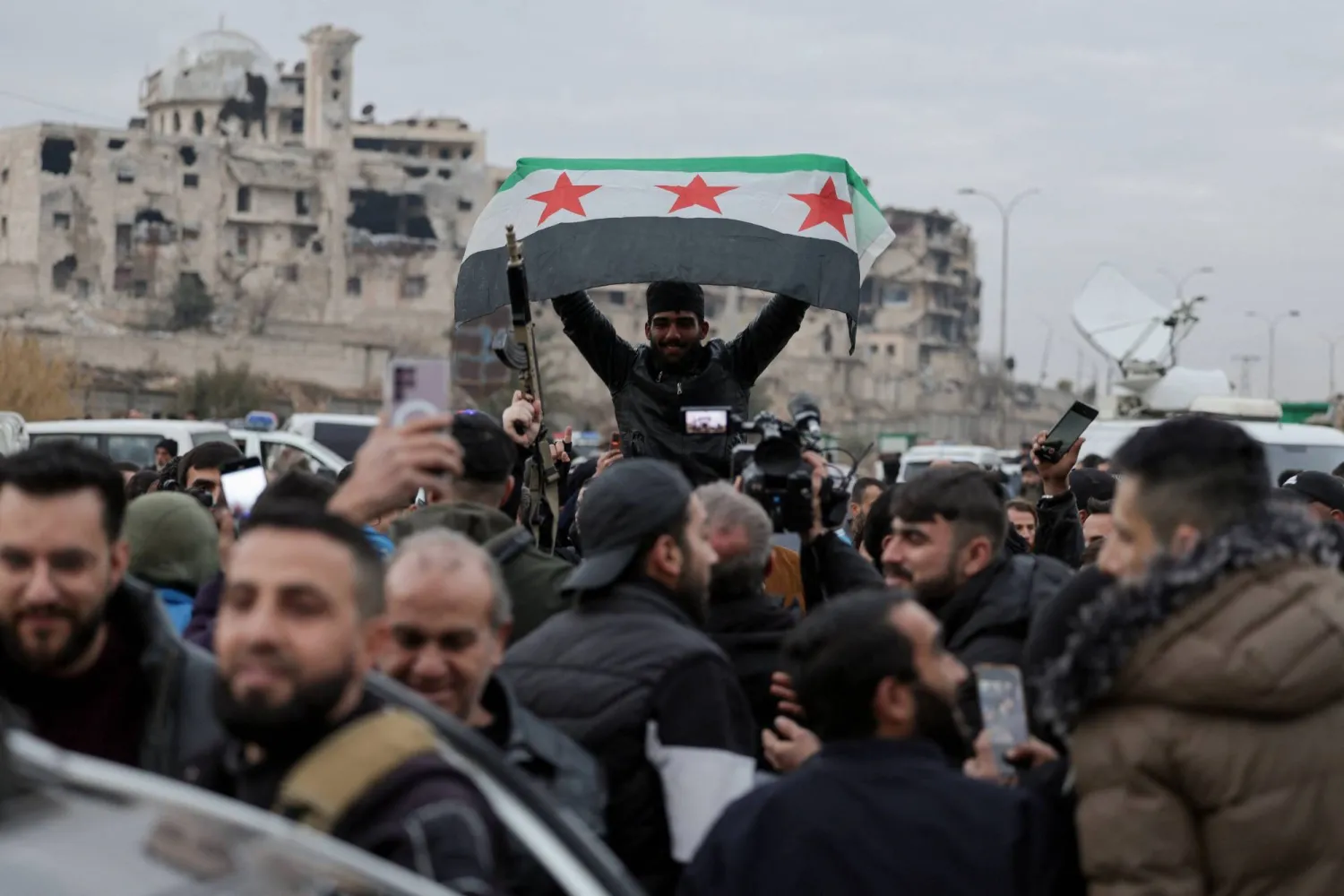 انسحاب مقاتلي «قسد» من حلب بعد اتفاق لوقف إطلاق النار برعاية دولية